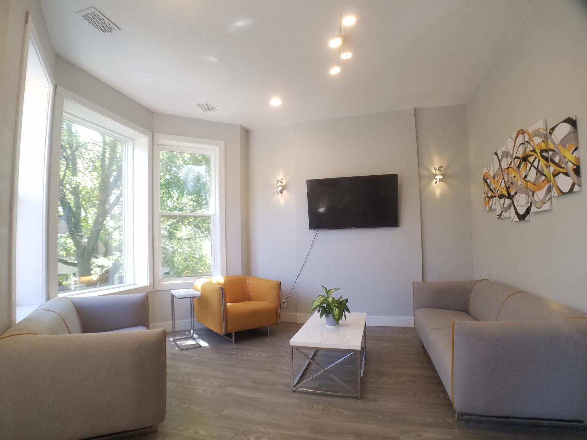 The Double Play - 1 Min Walk To Wrigley! Spacious 2Br - Perfect For Cubs Fans! Чикаго Экстерьер фото
